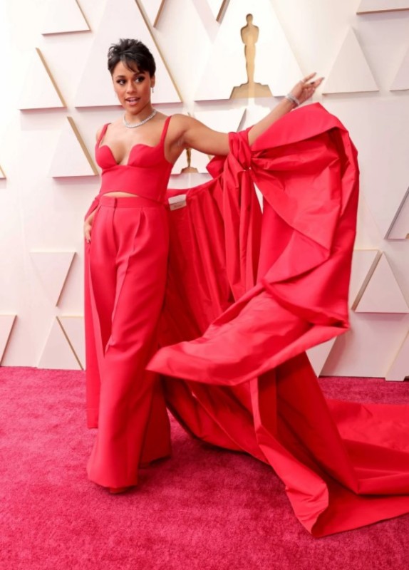 2022 Oscar Ödülleri’nin kırmızı halısı başlasın!