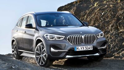 bmw-ix1in-birinci-teaser-gorseli-yayinladi-NDzsi3Tc.jpg