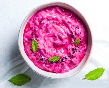 yemeginize-renk-katmak-icin-bu-kolay-pancar-meze-tarifine-bakin-aF9DH9J4.jpg