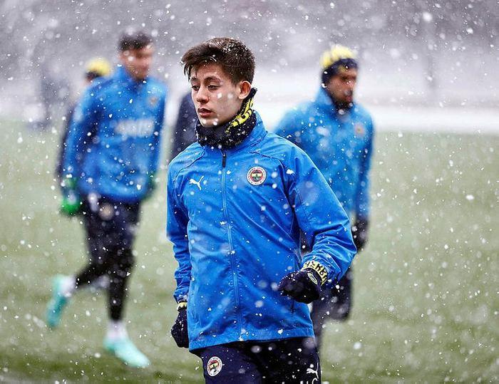 Son dakika haberi! Fenerbahçe'nin göz bebeği Arda Güler'e dev talipler...