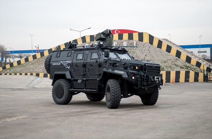 Türk zırhlısı Ejder Yalçın 1000'inci ihracata hazırlanıyor