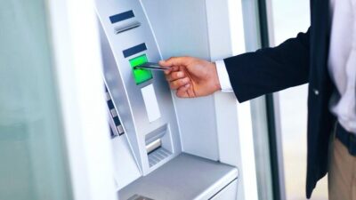 kurban-bayrami-tatilinde-bankalar-acik-mi-kapali-mi-arife-gunu-bankalar-calisiyor-mu-urWhvguA.jpg